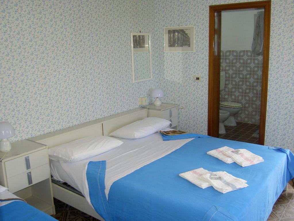 Baia Del Sole Hotel Paestum Szoba fotó